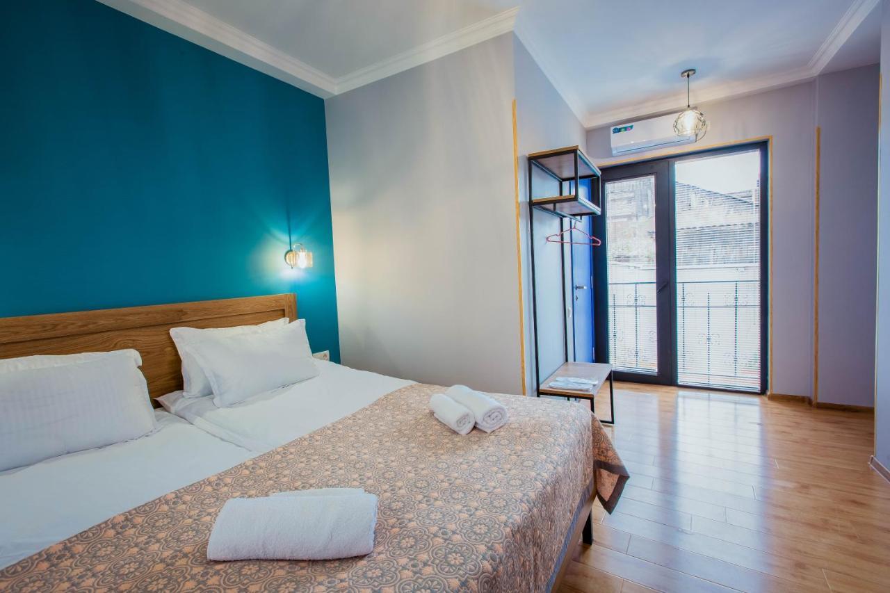 Central Gate Hotel In Heart Of تبليسي المظهر الخارجي الصورة