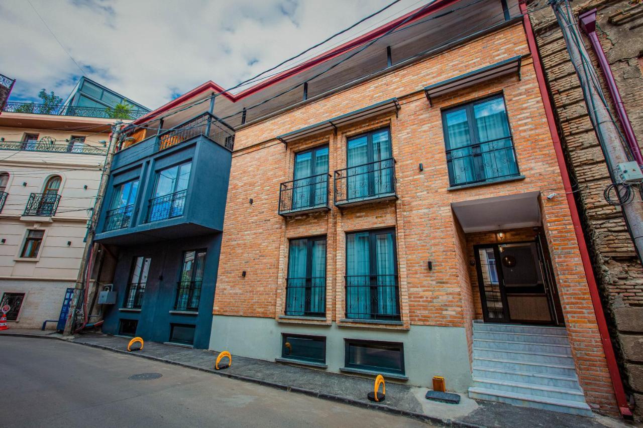 Central Gate Hotel In Heart Of تبليسي المظهر الخارجي الصورة